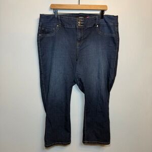 Torrid Denim Women's Dark Wash Triple Button Cropped Capri Jeans Plus Size 20